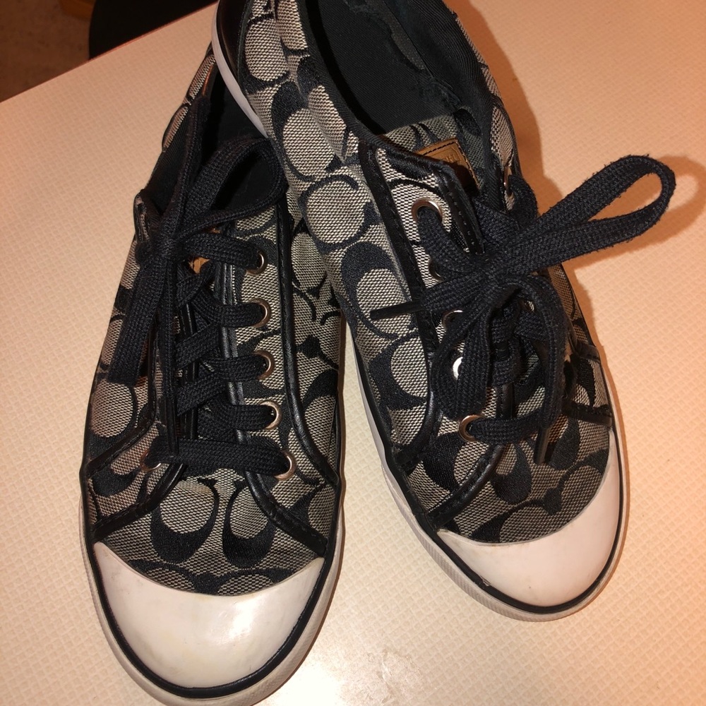 Coach Shoes Size 8.5 woman’s
